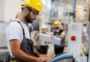 Curso de riesgos laborales para ofrecer asesorías a empresas